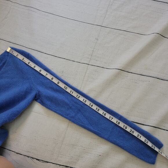 Peck & Peck Size S Blue 100 Percent Cashmere Soft V Neck Sweater - Picture 6 of 8